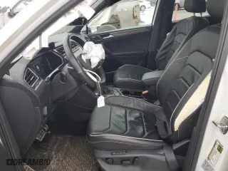 2022 Volkswagen Tiguan SEL R-Line with VIN 3VV4B7AX3NM038974, listed as a Copart auction lot 43958685 with 56,940 mi miles and Non Repairable. Bid and sale history available at carsss.com. Image 7.