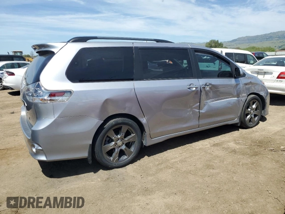 2017 Toyota Sienna SE with VIN 5TDXZ3DC1HS779282, listed as a Copart auction lot 54265745 with 44,395 mi miles and Salvage title. Bid and sale history available at DreamBid. Image 3.