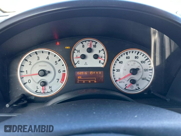 2015 Nissan Titan SL with VIN 1N6BA0EC7FN509763, listed as a Copart auction lot 88064785 with 168,916 mi miles and Clean Title. Bid and sale history available at carsss.com. Image 6.