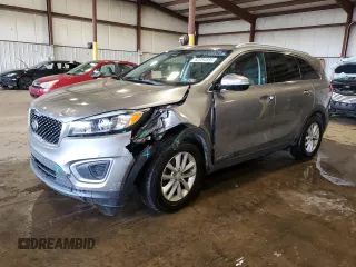 2016 Kia Sorento LX with VIN 5XYPGDA54GG162228, listed as a Copart auction lot 62054895 with 110,687 mi miles and Salvage title. Bid and sale history available at DreamBid. Image 1.