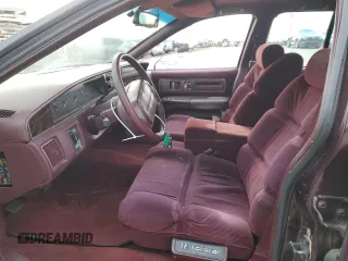 1993 Buick Roadmaster Ltd with VIN 1G4BT5375PR407710, listed as a Copart auction lot 82696974 with 130,141 mi miles and Salvage Title. Bid and sale history available at DreamBid. Image 7.