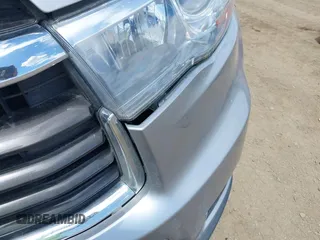 2015 Toyota Highlander XLE z VIN 5TDJKRFH9FS099780, wystawiony jako IAAI lot #42407689 z przebiegiem 159 406 mil mil oraz . Historia ofert i sprzedaży dostępna na DreamBid. Obrazek 18.