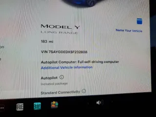 2025 Tesla Model Y Long Range with VIN 7SAYGDEDXSF232808, listed as a Copart auction lot 85647524 with 183 mi miles and Salvage Title. Bid and sale history available at DreamBid. Image 9.
