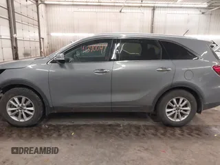 2020 Kia Sorento LX with VIN 5XYPG4A31LG627301, listed as a IAAI auction lot 41390047 with 68,312 mi miles and . Bid and sale history available at DreamBid. Image 15.