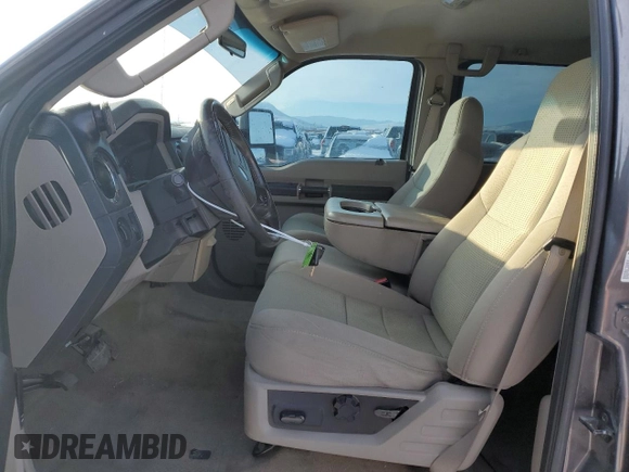 2008 Ford F-350 XL with VIN 1FTWW31R38EB17075, listed as a Copart auction lot 88601755 with 182,904 mi miles and Clean Title. Bid and sale history available at DreamBid. Image 7.