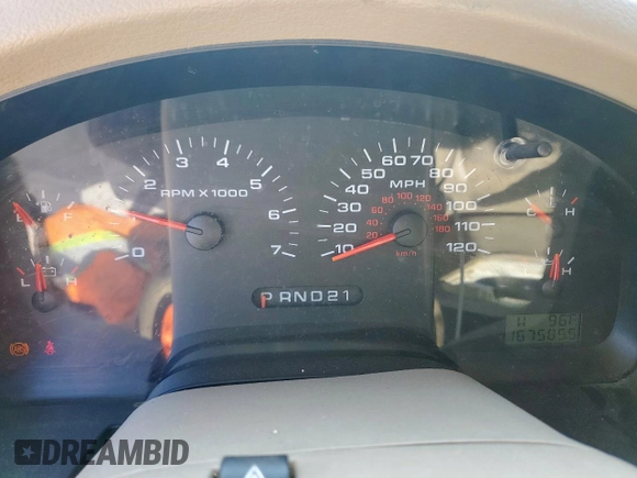 2007 Ford F-150 XLT with VIN 1FTRW12W37KB03263, listed as a Copart auction lot 61087375 with 167,585 mi miles and Salvage title. Bid and sale history available at DreamBid. Image 9.