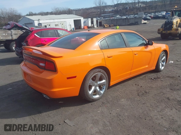2014 Dodge Charger SXT with VIN 2C3CDXHG7EH155230, listed as a IAAI auction lot 41790747 with 153,024 mi miles. Bid and sale history available at carsss.com. Image 4.