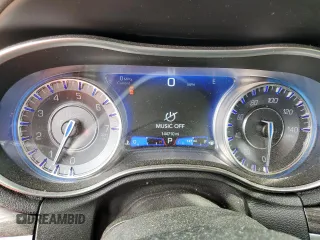 2019 Chrysler 300 Touring with VIN 2C3CCARG9KH626739, listed as a Copart auction lot 51307705 with 144,710 mi miles and Salvage Title. Bid and sale history available at carsss.com. Image 9.