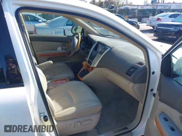 2008 Lexus RX 350 z VIN 2T2HK31U78C075940, wystawiony jako IAAI lot #41977323 z przebiegiem 103 891 mil mil oraz . Historia ofert i sprzedaży dostępna na DreamBid. Obrazek 5.