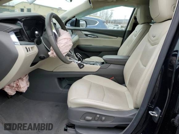 2021 Cadillac XT5 AWD Premium Luxury z VIN 1GYKNDRS3MZ126337, wystawiony jako Copart lot #44495685 z przebiegiem 62 296 mil mil oraz Szkoda całkowita • Salvage title. Historia ofert i sprzedaży dostępna na DreamBid. Obrazek 7.