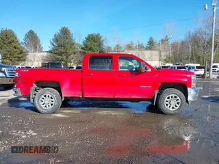 2017 Chevrolet Silverado 3500HD LT with VIN 1GC1KZEG4HF180455, listed as a IAAI auction lot 41623294 with 173,443 mi miles. Bid and sale history available at carsss.com. Image 13.