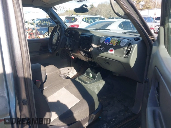 2007 Ford Ranger XL with VIN 1FTYR14D47PA27621, listed as a IAAI auction lot 41542922 with 84,407 mi miles. Bid and sale history available at carsss.com. Image 5.