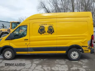 2016 Ford Transit with VIN 1FTYR2XM6GKA77726, listed as a IAAI auction lot 41919641 with 379,048 mi miles and . Bid and sale history available at DreamBid. Image 14.