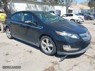 2012 Chevrolet Volt with VIN 1G1RH6E48CU121878, listed as a IAAI auction lot 42001955 with 131,462 mi miles. Bid and sale history available at carsss.com. Image 1.