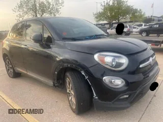 2018 FIAT 500X Trekking z VIN ZFBCFXCB7JP692108, wystawiony jako Copart lot #76637464 z przebiegiem 137 186 mil mil oraz Tytuł czysty. Historia ofert i sprzedaży dostępna na DreamBid. Obrazek 1.