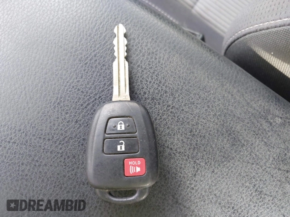 2013 Toyota RAV4 XLE z VIN JTMWFREVXDD011619, wystawiony jako IAAI lot #42602387 z przebiegiem 97 348 mil mil oraz . Historia ofert i sprzedaży dostępna na DreamBid. Obrazek 11.
