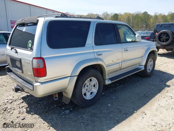 2000 Toyota 4Runner Limited with VIN JT3GN87R1Y0147432, listed as a IAAI auction lot 41862614 with 378,706 mi miles. Bid and sale history available at carsss.com. Image 4.