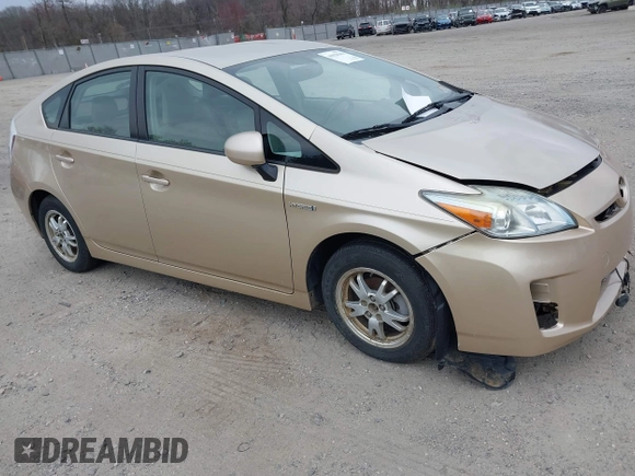 2010 Toyota Prius II with VIN JTDKN3DU3A1099112, listed as a IAAI auction lot 41920363 with 157,605 mi miles. Bid and sale history available at carsss.com. Image 1.