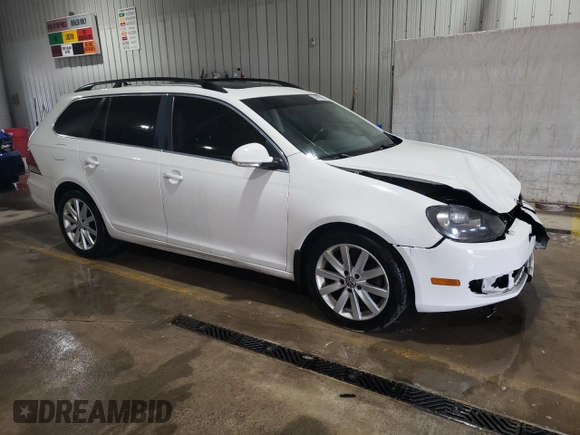 2013 Volkswagen Jetta SportWagen TDI with VIN 3VWPL7AJ3DM644517, listed as a Copart auction lot 53991585 with 111,030 mi miles and Salvage Title. Bid and sale history available at carsss.com. Image 4.
