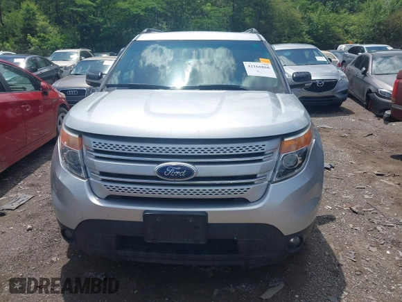 2014 Ford Explorer XLT with VIN 1FM5K8D84EGA21359, listed as a IAAI auction lot 42166860 with 191,004 mi miles and . Bid and sale history available at carsss.com. Image 12.