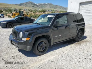 2015 Jeep Patriot Latitude with VIN 1C4NJPFB3FD377959, listed as a Copart auction lot 57914755 with 106,704 mi miles and Salvage title. Bid and sale history available at DreamBid. Image 1.