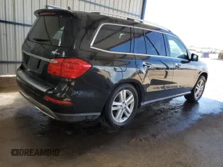 2016 Mercedes-Benz GL with VIN 4JGDF6EE5GA667542, listed as a Copart auction lot 68341884 with 182,239 mi miles and Clean Title. Bid and sale history available at carsss.com. Image 3.