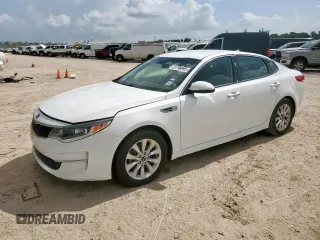 2017 Kia Optima LX z VIN 5XXGT4L31HG153628, wystawiony jako Copart lot #61790695 z przebiegiem 134 765 mil mil oraz Czysty tytuł • Clean title. Historia ofert i sprzedaży dostępna na DreamBid. Obrazek 1.