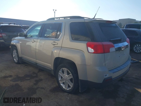 2011 GMC Terrain SLT-1 with VIN 2CTALUEC9B6450427, listed as a IAAI auction lot 41320981 with 132,794 mi miles and . Bid and sale history available at carsss.com. Image 3.