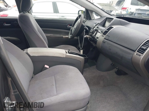 2008 Toyota Prius with VIN JTDKB20U083355035, listed as a IAAI auction lot 42106569 with 176,788 mi miles. Bid and sale history available at carsss.com. Image 5.