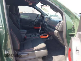 2024 Nissan Frontier SL with VIN 1N6ED1EJ0RN602640, listed as a IAAI auction lot 42465622 with 29,368 mi miles and . Bid and sale history available at DreamBid. Image 5.