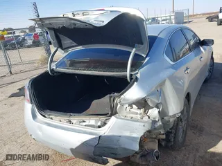 2015 Nissan Altima 2.5 with VIN 1N4AL3AP0FN898528, listed as a IAAI auction lot 41452427 with 159,192 mi miles. Bid and sale history available at carsss.com. Image 16.