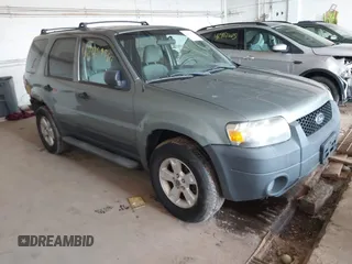 2006 Ford Escape XLT с VIN 1FMCU93166KB17679, выставлен на аукционе IAAI как лот 42429717 с пробегом 201 430 миль миль и . История ставок и продаж доступна на DreamBid. Изображение 1.