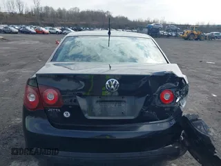 2008 Volkswagen Jetta S с VIN 3VWJZ71K68M164247, выставлен на аукционе IAAI как лот 42033103 с пробегом 168 325 миль миль и . История ставок и продаж доступна на DreamBid. Изображение 16.