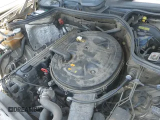 1988 Mercedes-Benz 300 E z VIN WDBEA30DXJA650536, wystawiony jako IAAI lot #42671132 z przebiegiem 263 671 mil mil oraz . Historia ofert i sprzedaży dostępna na DreamBid. Obrazek 12.