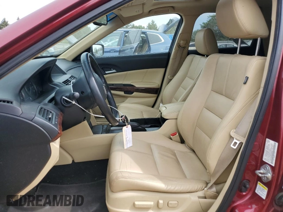 2011 Honda Crosstour EX-L z VIN 5J6TF2H52BL000052, wystawiony jako Copart lot #55024955 z przebiegiem 152 951 mil mil oraz Szkoda całkowita • Salvage title. Historia ofert i sprzedaży dostępna na DreamBid. Obrazek 7.