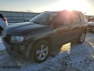 2016 Jeep Compass Latitude with VIN 1C4NJDEB1GD758128, listed as a Copart auction lot 88362015 with 111,411 mi miles and Salvage Title. Bid and sale history available at carsss.com. Image 1.