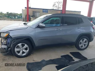 2018 Jeep Compass Latitude with VIN 3C4NJCBB0JT227017, listed as a IAAI auction lot 41560576 with 63,543 mi miles. Bid and sale history available at carsss.com. Image 14.