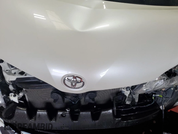 2017 Toyota Sienna XLE Auto Access Seat with VIN 5TDYZ3DC2HS855290, listed as a Copart auction lot 51605535 with 77,163 mi miles and Salvage Title. Bid and sale history available at carsss.com. Image 13.
