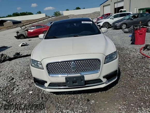 2017 Lincoln Continental Reserve с VIN 1LN6L9NP8H5608094, выставлен на аукционе Copart как лот 60317475 с пробегом 86 771 миль миль и Списание • Salvage title. История ставок и продаж доступна на DreamBid. Изображение 13.