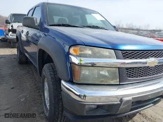 2006 Chevrolet Colorado LT w/2LT with VIN 1GCDT136868197900, listed as a IAAI auction lot 41804585 with 179,949 mi miles. Bid and sale history available at carsss.com. Image 6.