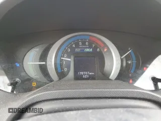 2010 Honda Insight LX with VIN JHMZE2H57AS004555, listed as a Copart auction lot 46925675 with 178,707 mi miles and Salvage Title. Bid and sale history available at DreamBid. Image 9.