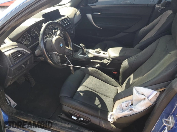 2017 BMW M2 z VIN WBA2L1C39HV666863, wystawiony jako Copart lot #72088174 z przebiegiem 56 480 mil mil oraz Szkoda całkowita • Salvage title. Historia ofert i sprzedaży dostępna na DreamBid. Obrazek 7.