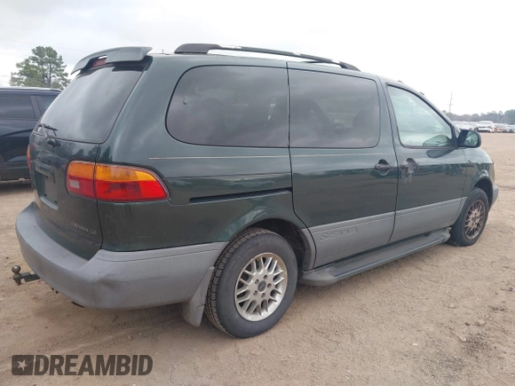1999 Toyota Sienna LE with VIN 4T3ZF13C1XU098026, listed as a IAAI auction lot 41514367 with 314,638 mi miles. Bid and sale history available at carsss.com. Image 4.