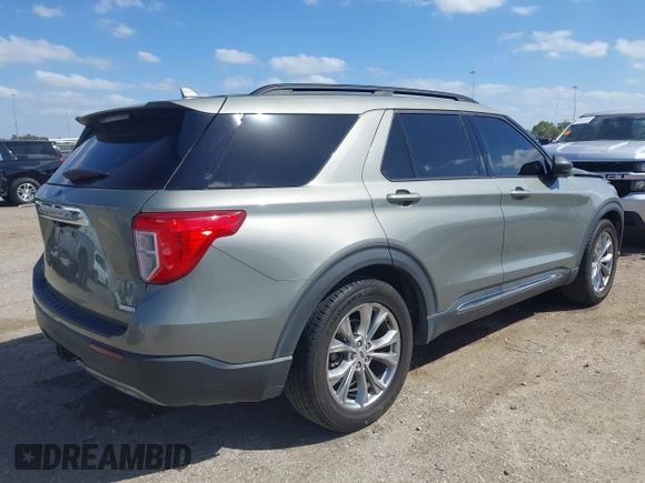 2020 Ford Explorer XLT with VIN 1FMSK7DH9LGB92568, listed as a IAAI auction lot 41812514 with 81,108 mi miles. Bid and sale history available at carsss.com. Image 4.