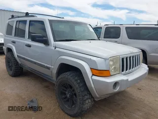2006 Jeep Commander with VIN 1J8HG48K06C349008, listed as a IAAI auction lot 42084480 with 222,664 mi miles and . Bid and sale history available at DreamBid. Image 1.