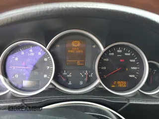 2004 Porsche Cayenne S z VIN WP1AB29P14LA77070, wystawiony jako Copart lot #54371835 z przebiegiem 218 266 mil mil oraz Szkody całkowita. Historia ofert i sprzedaży dostępna na DreamBid. Obrazek 9.