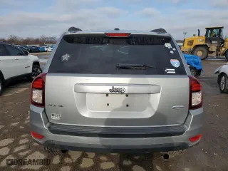 2016 Jeep Compass Latitude with VIN 1C4NJDEB8GD757624, listed as a Copart auction lot 84997714 with 140,906 mi miles and Salvage Title. Bid and sale history available at carsss.com. Image 6.