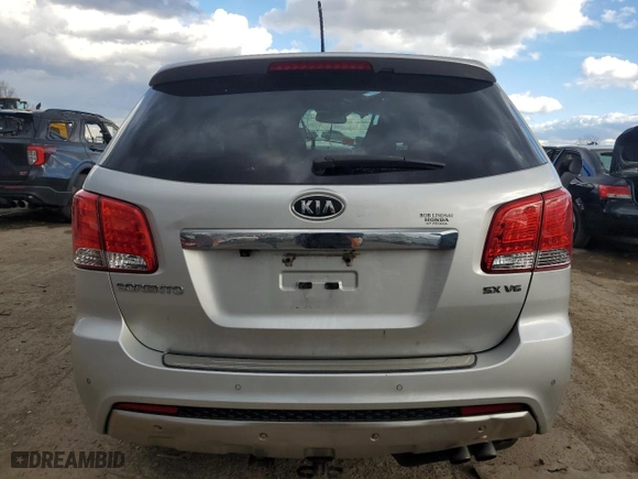 2013 Kia Sorento SX with VIN 5XYKWDA27DG375236, listed as a Copart auction lot 81716644 with 0 mi miles and Salvage Title. Bid and sale history available at carsss.com. Image 6.