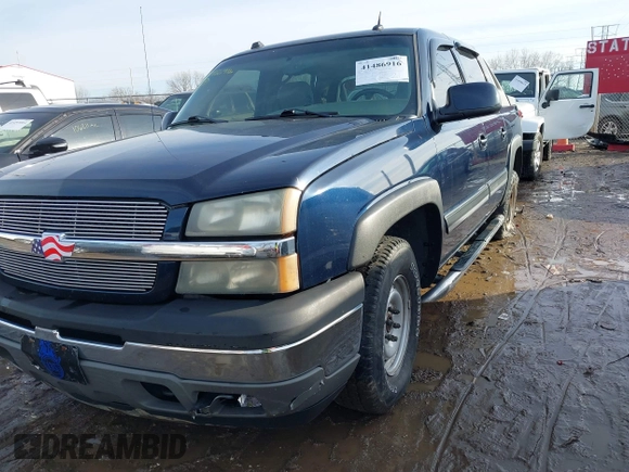2005 Chevrolet Avalanche LS with VIN 3GNEC12Z65G124198, listed as a IAAI auction lot 41486916 with 280,005 mi miles and . Bid and sale history available at DreamBid. Image 17.