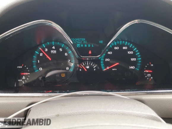 2015 Chevrolet Traverse LT z VIN 1GNKVGKD8FJ354345, wystawiony jako Copart lot #55832305 z przebiegiem 132 962 mil mil oraz Szkoda całkowita • Salvage title. Historia ofert i sprzedaży dostępna na DreamBid. Obrazek 9.